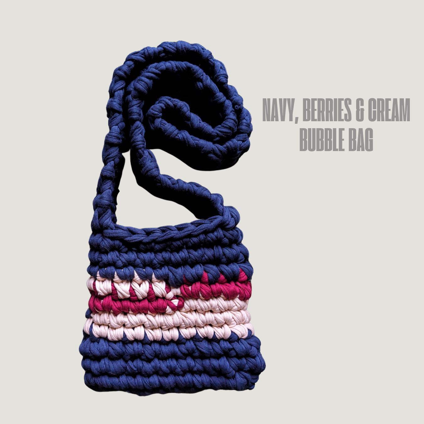 Navy, Berries & Cream Bubble Pouch